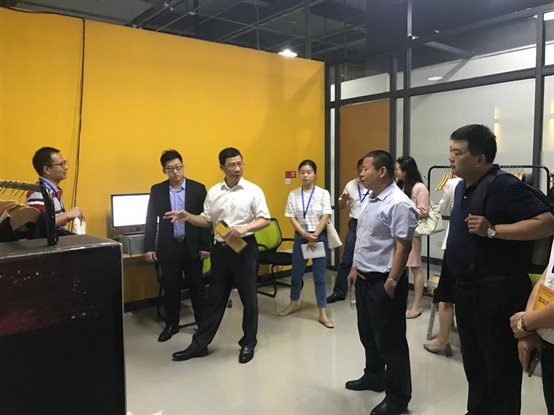 福建省發(fā)改委黨組成員、副主任詹晨輝一行蒞臨我司調(diào)研指導(dǎo)
